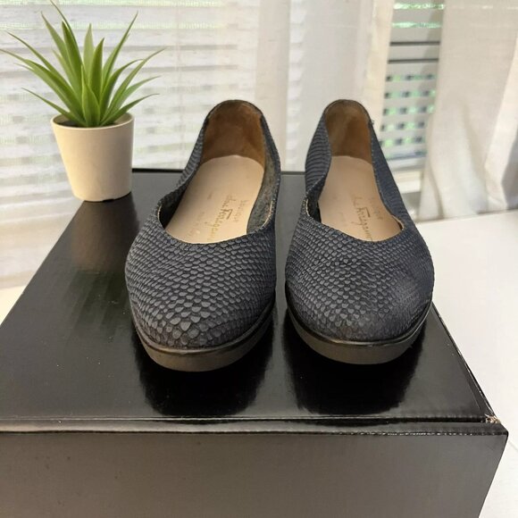 Salvatore Ferragamo Boutique Slip On Shoes Leather Reptile Print Made‎ Italy 6 M - Picture 3 of 10